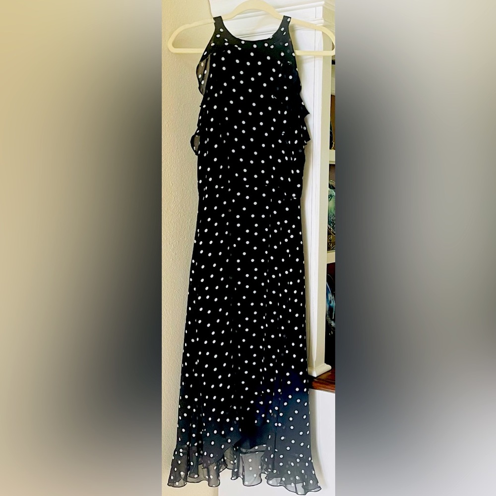 Elle, size M halter neck high-low polka dot dress.  New with tags from Kohl’s.